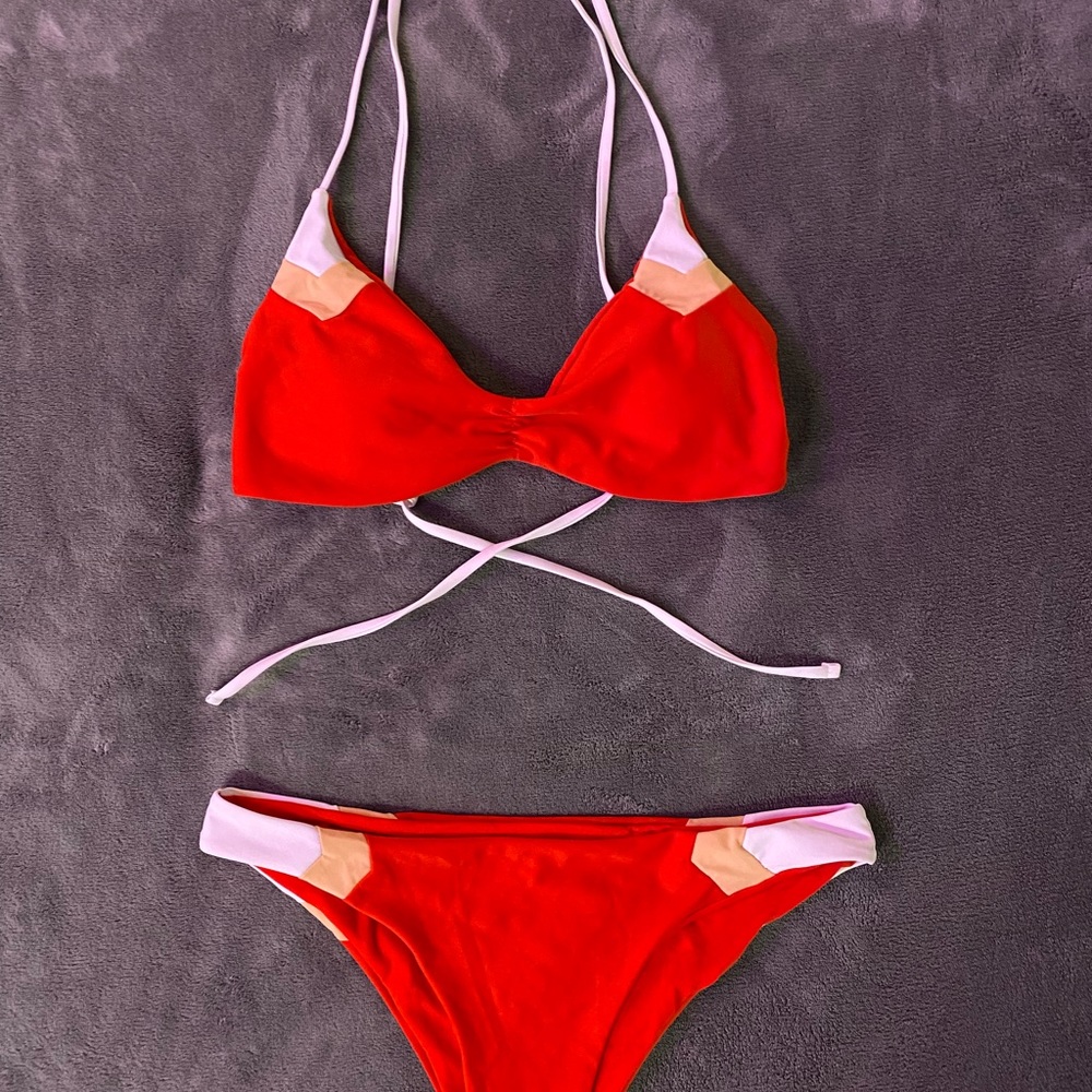 Red/tan/white bikini large. Lace up top with cup inserts